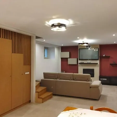 Apartment Afroditis's & Makis's 2 *