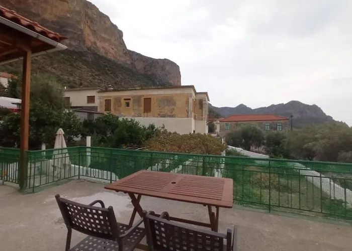 Afroditis's & Makis's 2 公寓 *